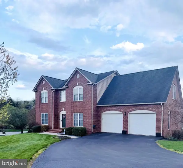 2830 Mystique Ct, ROANOKE, VA 24012
