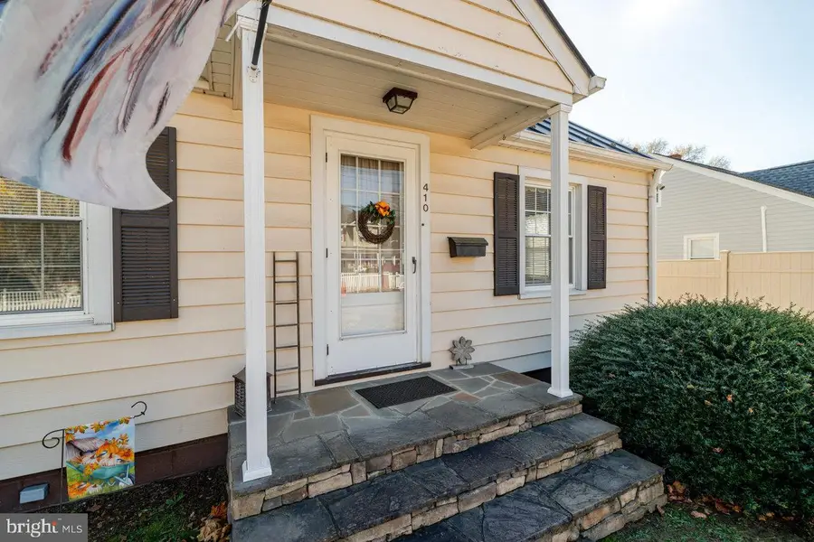 410 E East Rockingham St, Elkton, VA 22827 - Image #3