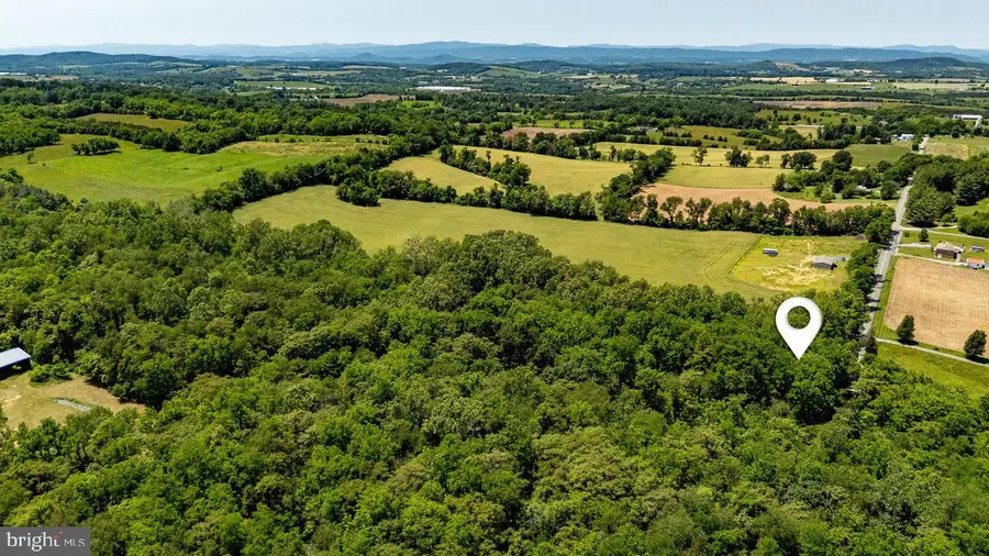 2410 Mauzy Athlone Rd, Broadway, VA 22815 - Image #2