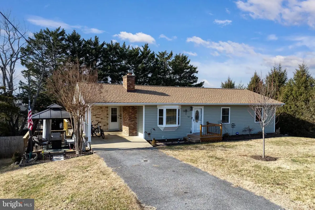 507 Barkman Ave, Elkton, VA 22827 - #1