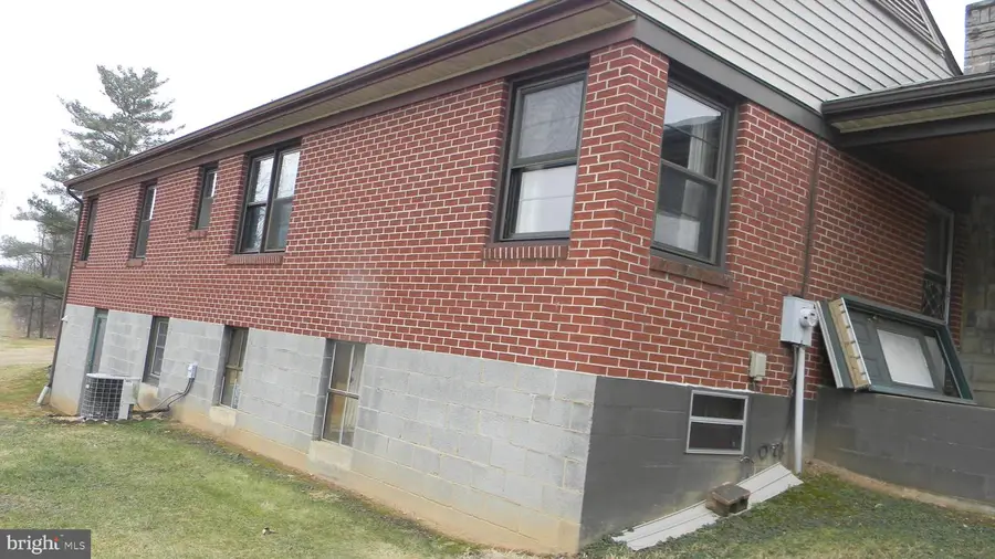 6688 Brocks Gap Rd, Broadway, VA 22815 - #3