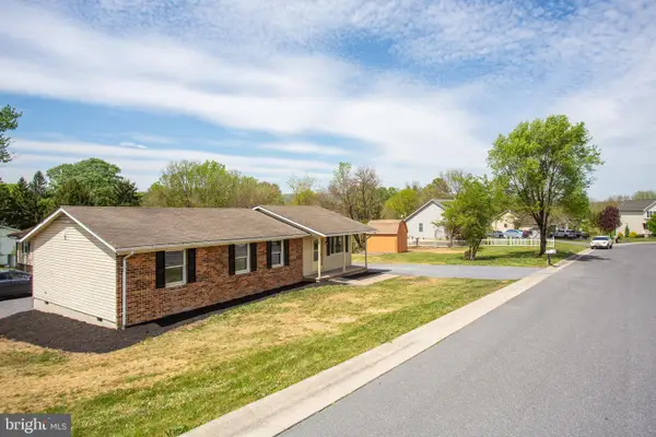 289 Morningside Dr, BROADWAY, VA 22815