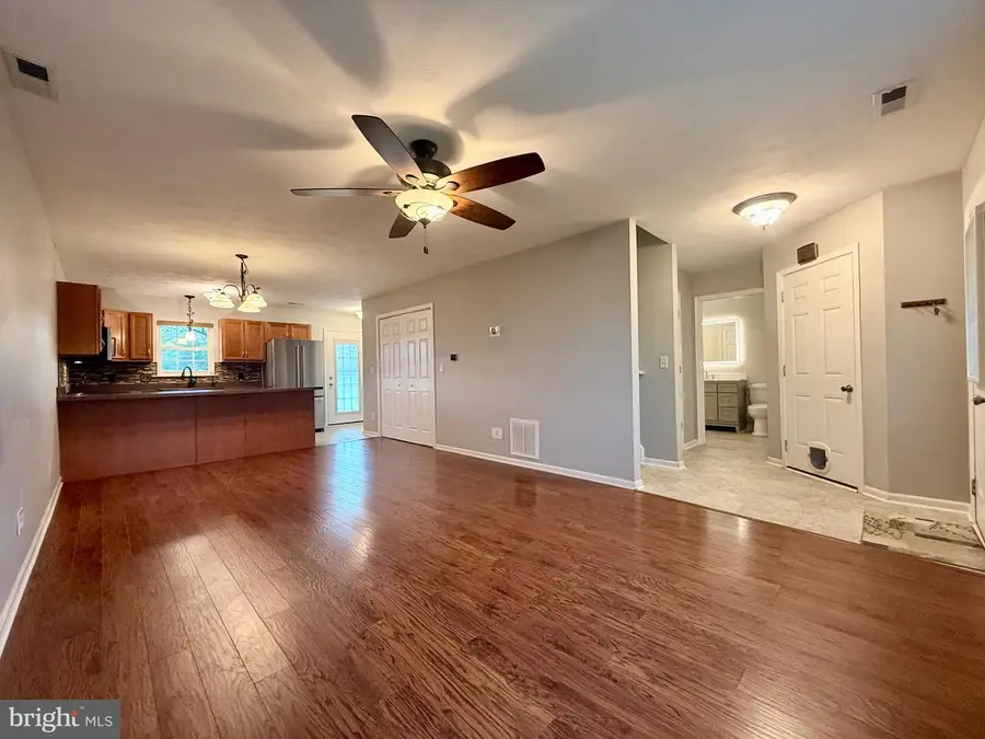 102 Granny Smith Dr, Timberville, VA 22853 - #3