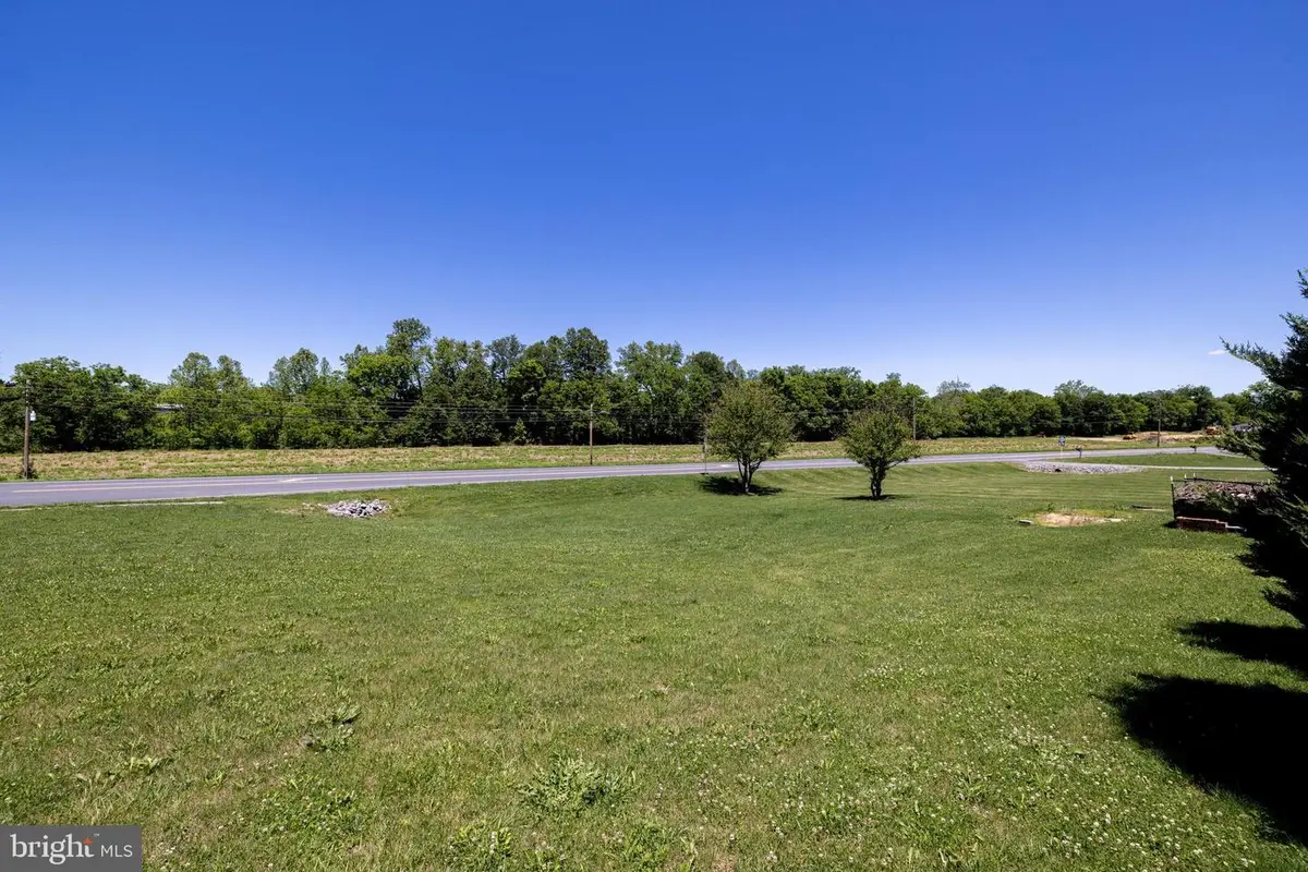 325 Rustic Ave, Broadway, VA 22815 - #1