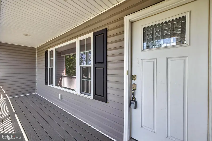 108 Augusta Ave, Grottoes, VA 24441 - #2