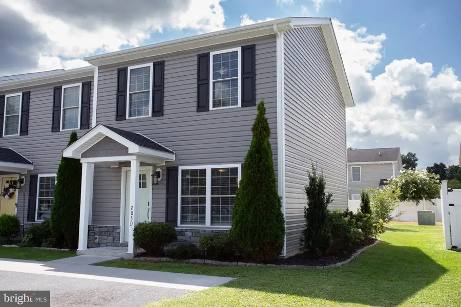 205 Fifthteenth Street St #d, Grottoes, VA 24441 - #2