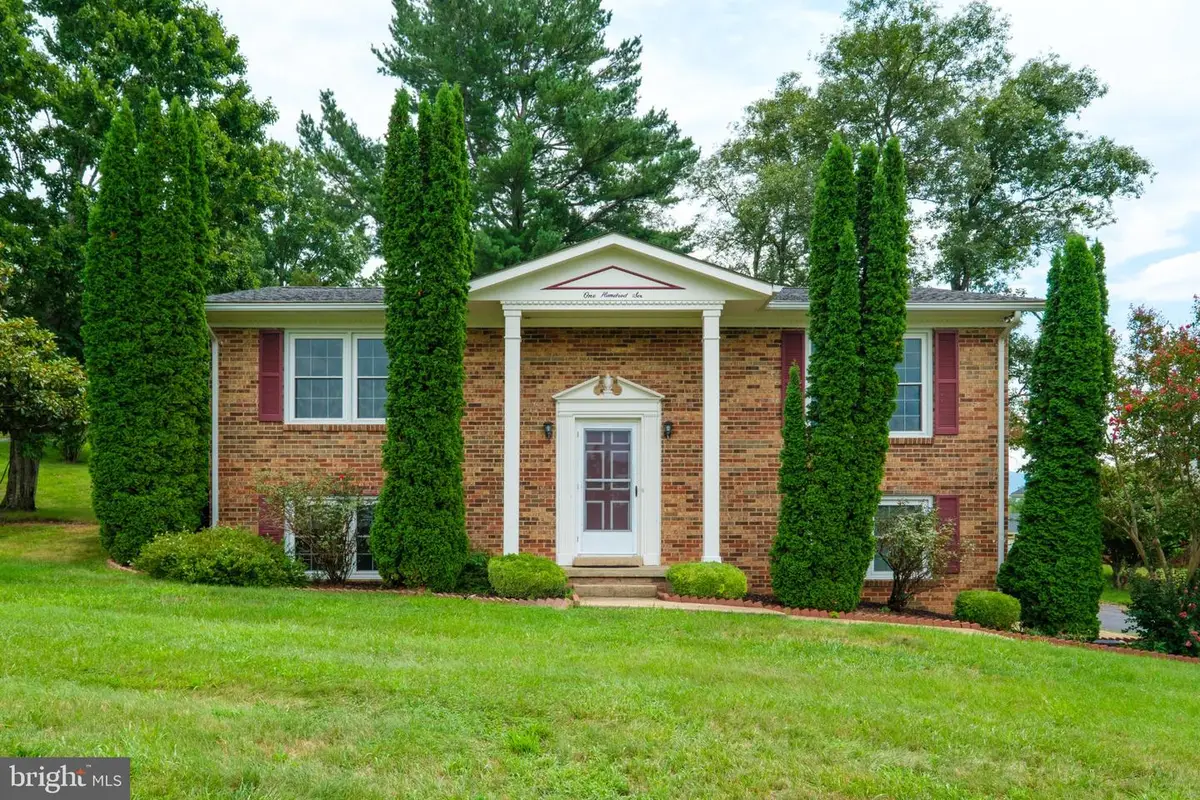 106 Hillside Ave, Elkton, VA 22827 - #1
