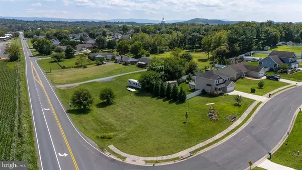 325 Rustic Ave, BROADWAY, VA 22815