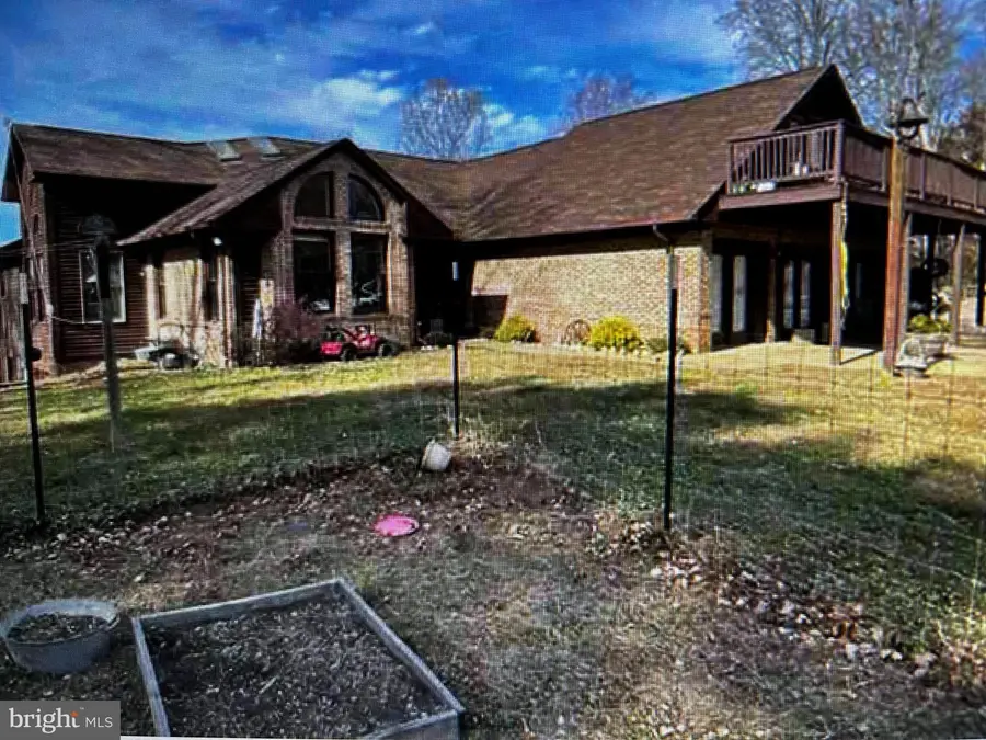 436 Hinsons Ford Rd, Amissville, VA 20106 - Image #2