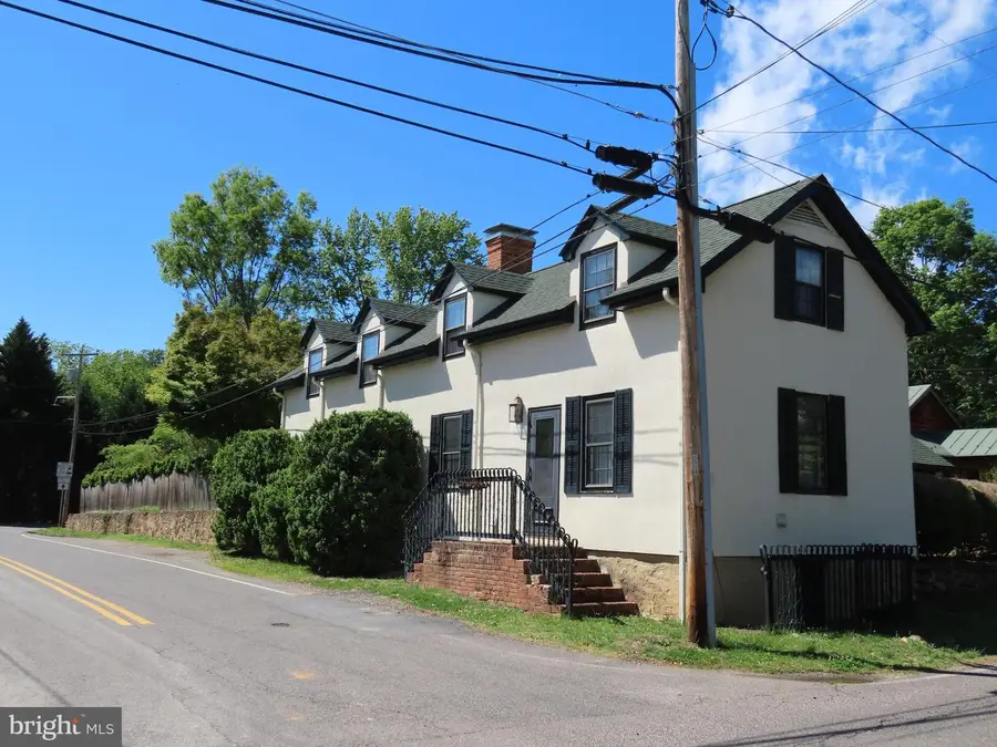 509 Main St, Washington, VA 22747 - #3
