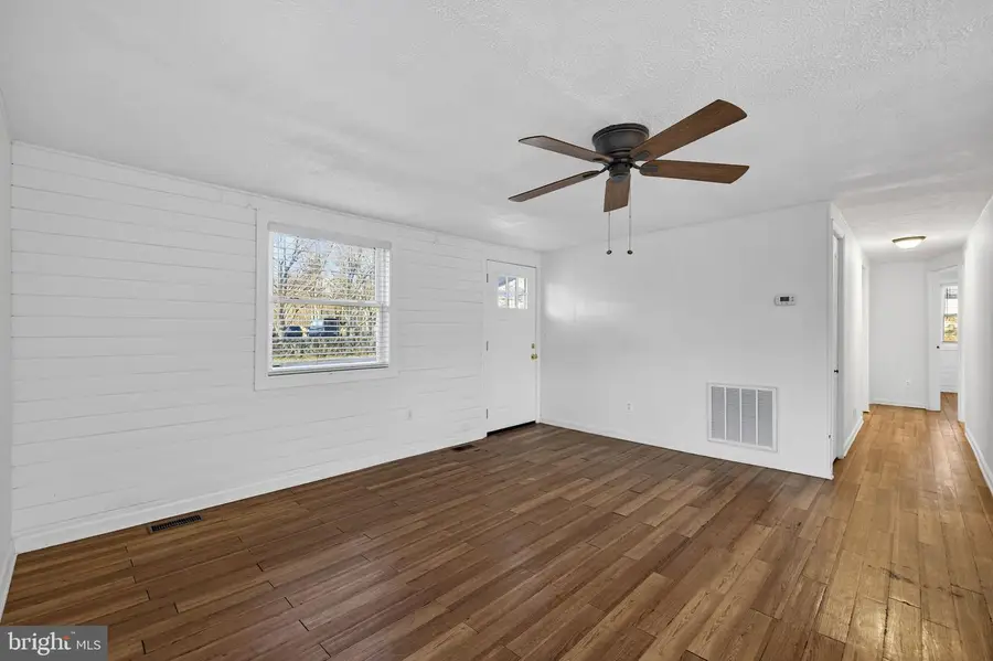 272 Piedmont Ave, Washington, VA 22747 - #2