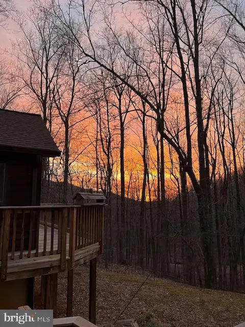 902 Harris Hollow Rd, Washington, VA 22747 - #2