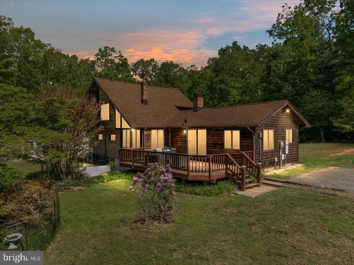 146 Lizzie Mills Rd, Castleton, VA 22716 - #1