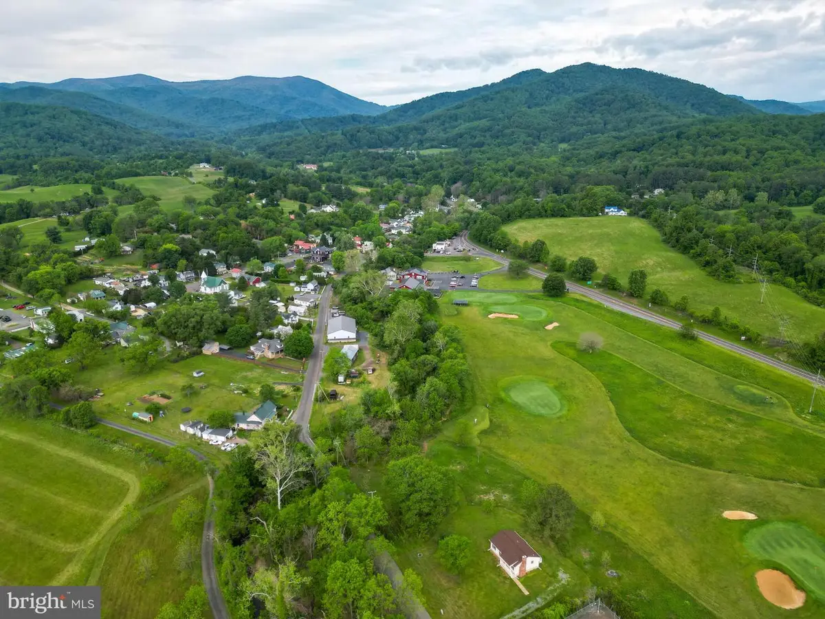 49 Water St, Sperryville, VA 22740 - #1