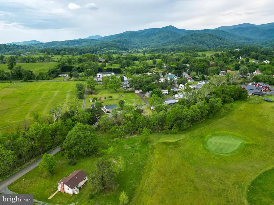 49 Water St, Sperryville, VA 22740 - #3