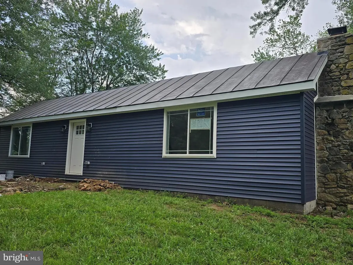 145 Seven Ponds Rd, Amissville, VA 20106 - #1