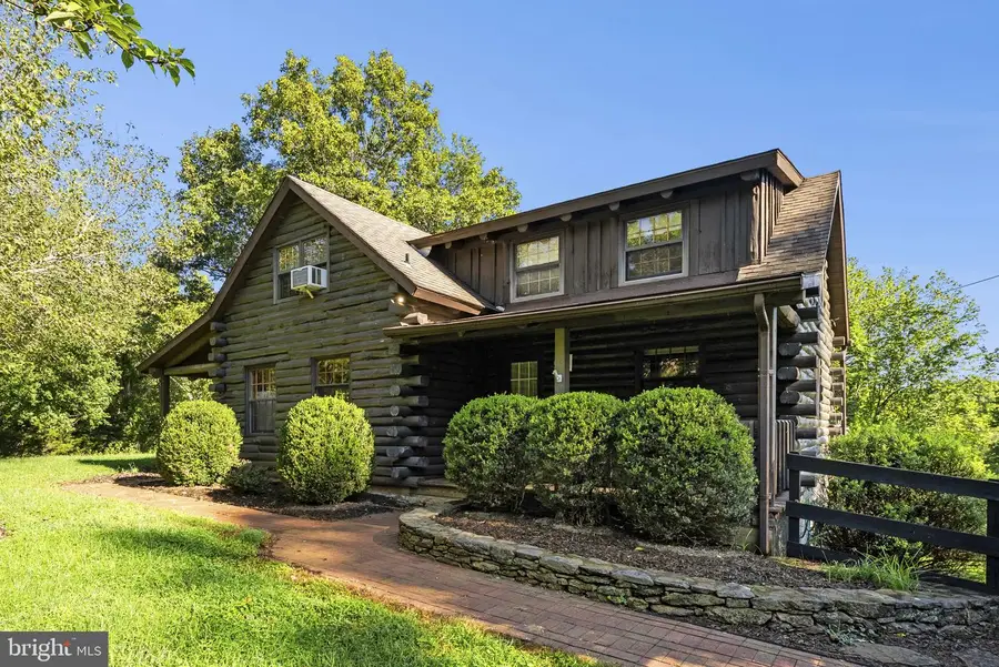 229 Grand View Rd, Washington, VA 22747 - #3