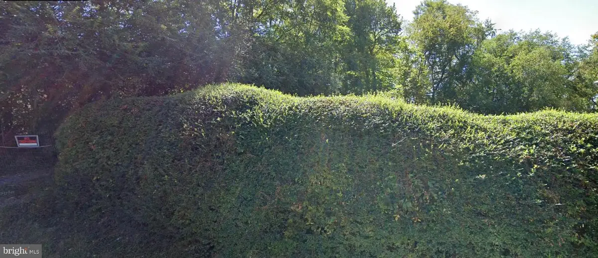 1412 W Johnson St, Staunton, VA 24401 - #1