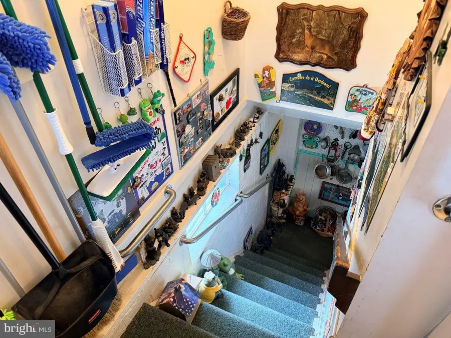 312 Devon Rd, Staunton, VA 24401 - #3