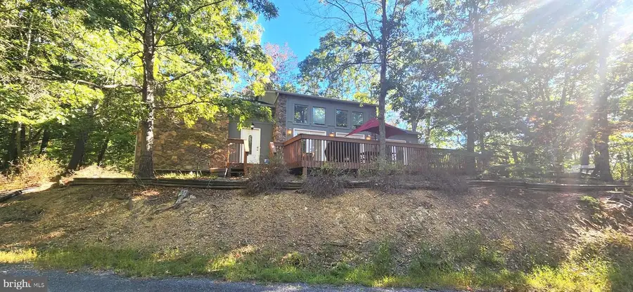 1112 Lee Rd, Basye, VA 22810 - Image #2
