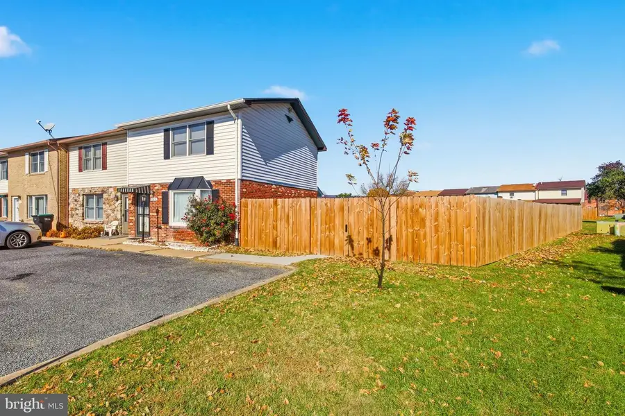 163 E Reservoir Rd, Woodstock, VA 22664 - Image #2