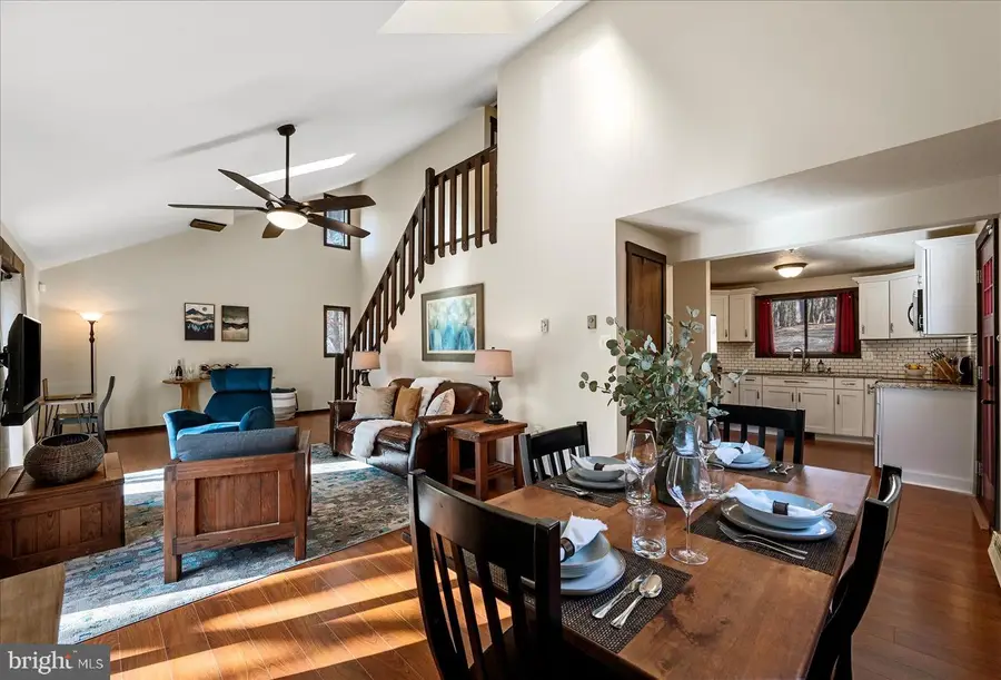 33 Holly Ct, Mount Jackson, VA 22842 - Image #2