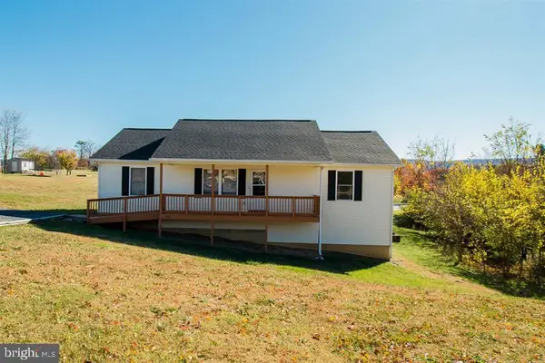 446 Summit N, WOODSTOCK, VA 22664