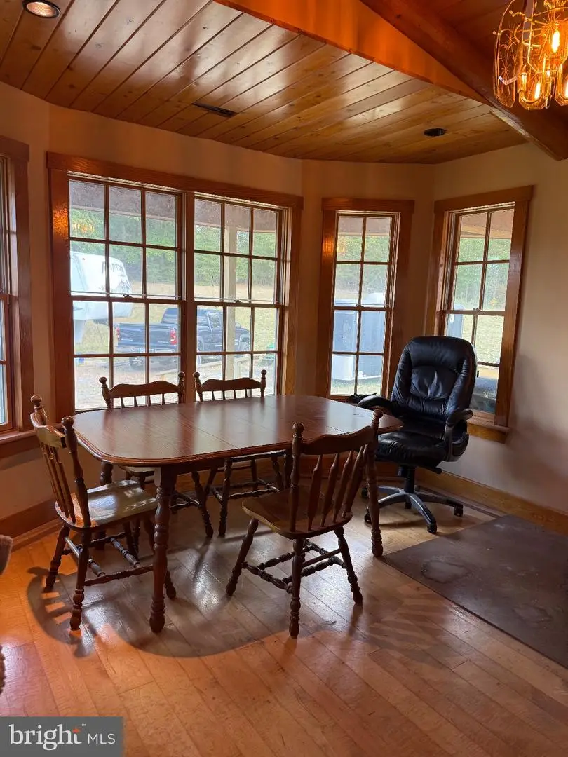 4520 Saint Davids Church Rd, Fort Valley, VA 22652 - Image #3