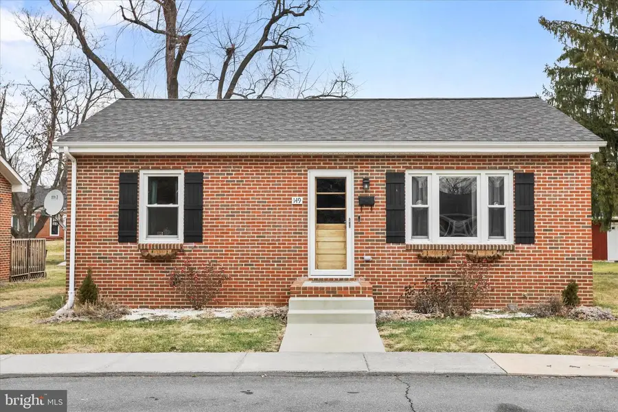 149 Brown St, Strasburg, VA 22657 - #3