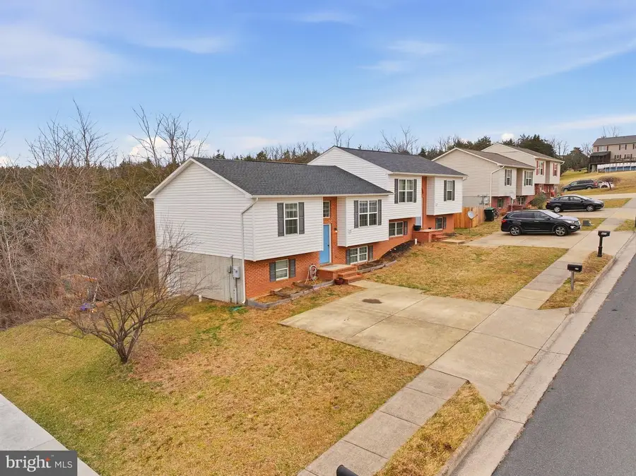 549 Stonewall St, Strasburg, VA 22657 - Image #3