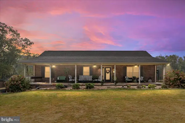 2050 Back Rd, WOODSTOCK, VA 22664