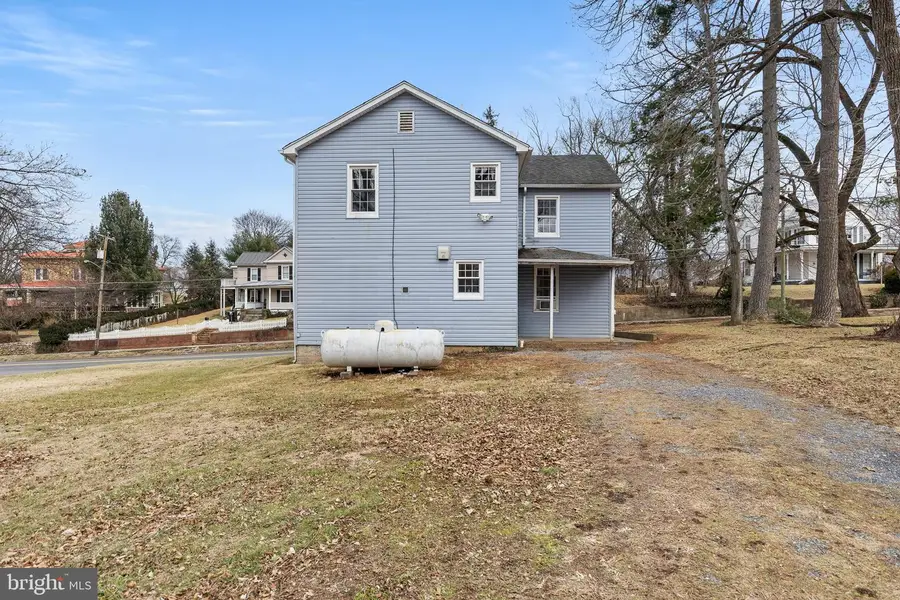 530 S Main St, Woodstock, VA 22664 - #3