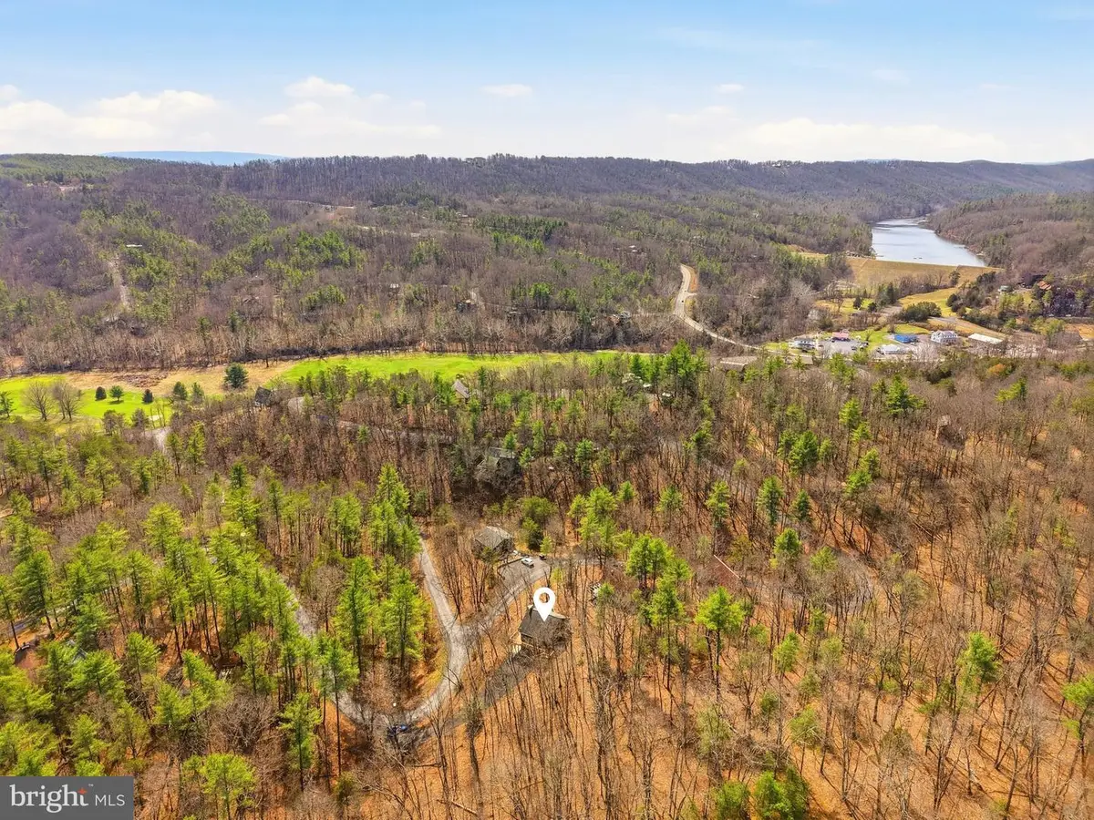 262 Hogan Dr, Basye, VA 22810 - #1