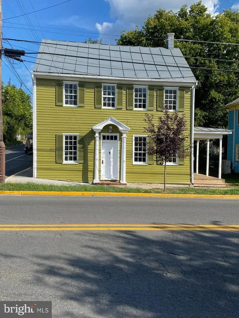 242 N Main St, Woodstock, VA 22664 - #1