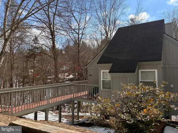 331a King #9a, BASYE, VA 22810