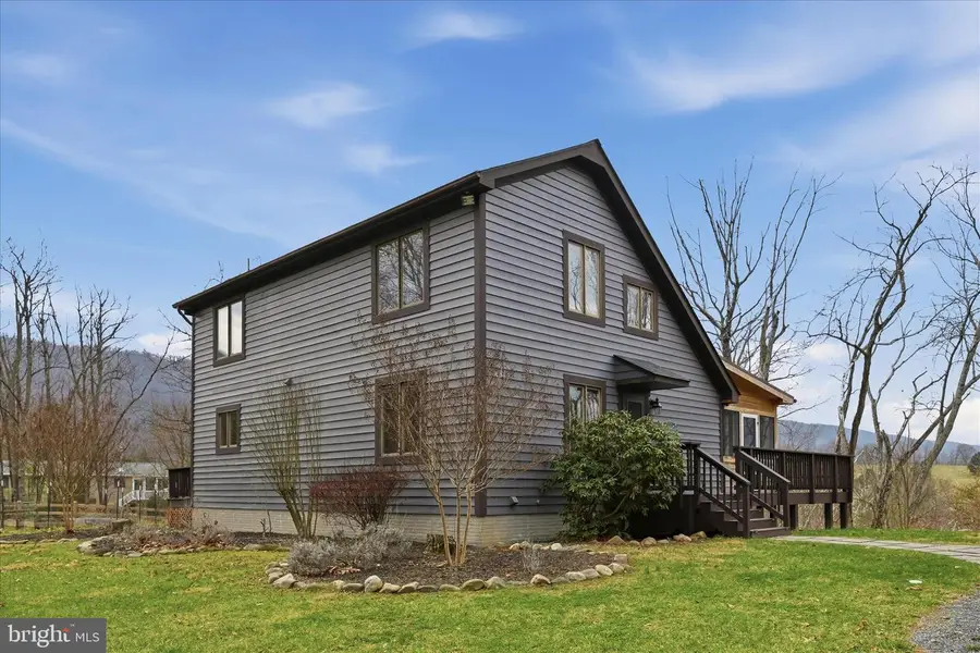 325 Fox Ridge Dr, Strasburg, VA 22657 - #3