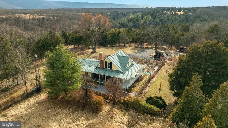 29674 Old Valley Pike, Strasburg, VA 22657 - #2