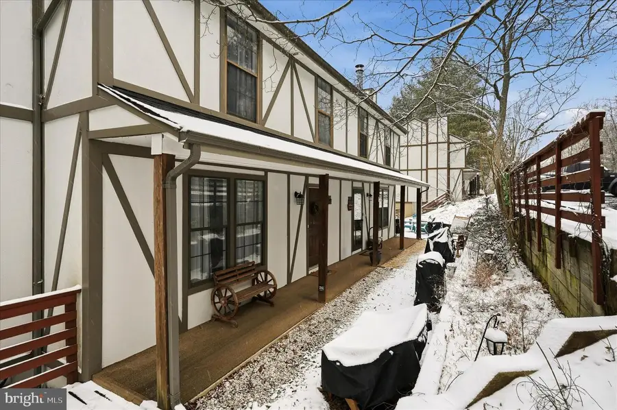 475-a King St A #13 A, Basye, VA 22810 - #2