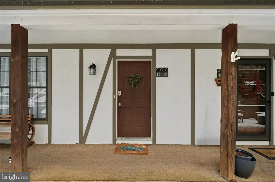 475-a King St A #13 A, Basye, VA 22810 - #3