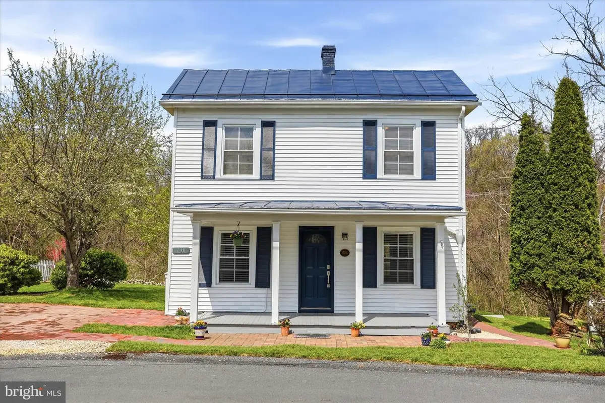 130 N High St, Edinburg, VA 22824 - #1