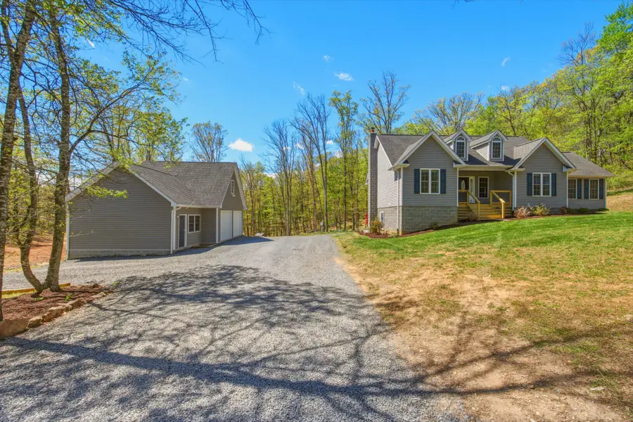 1034 Hepner Rd, Mount Jackson, VA 22842 - #2