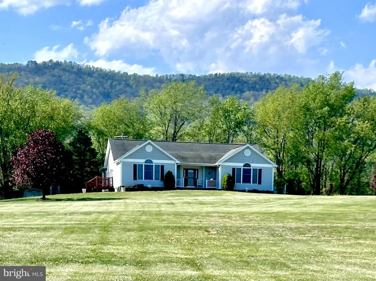 16335 Back Rd, Strasburg, VA 22657 - #1