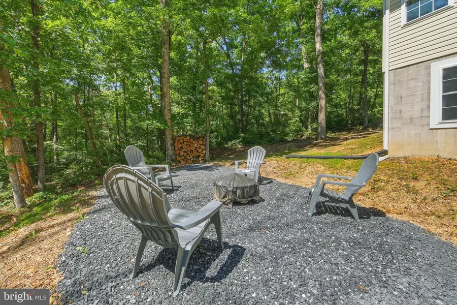 139 Maple Ave, Mount Jackson, VA 22842 - #2