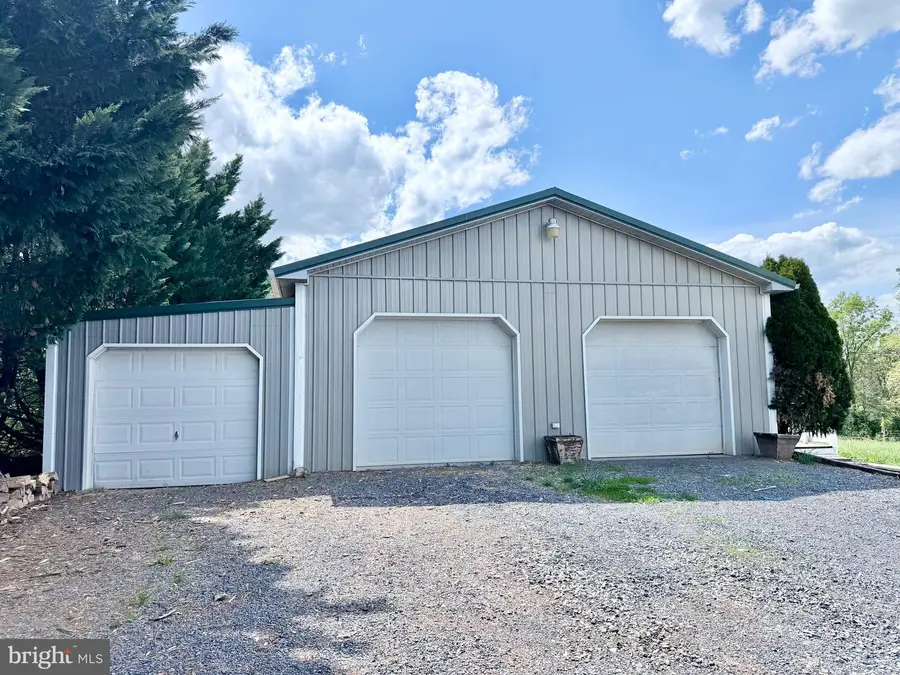 2032 Conicville Rd, Mount Jackson, VA 22842 - #3