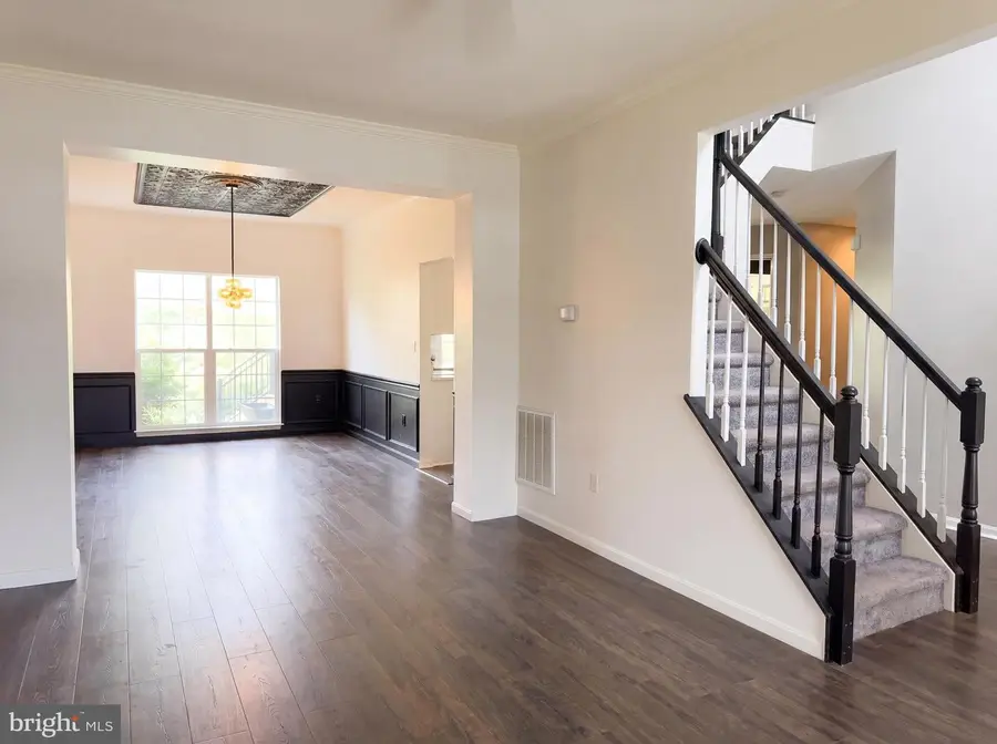 160 Aden Dr, Strasburg, VA 22657 - #3