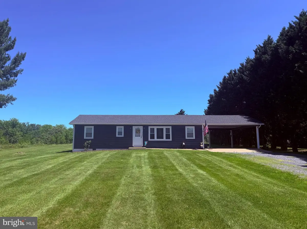 740 Walton Farm Rd, Woodstock, VA 22664 - #1
