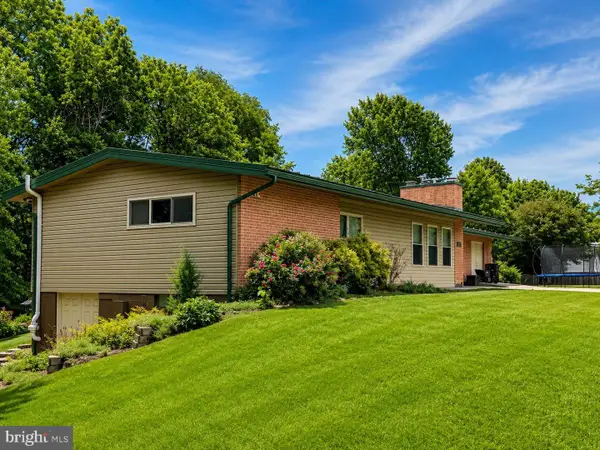 110 Comer St, EDINBURG, VA 22824