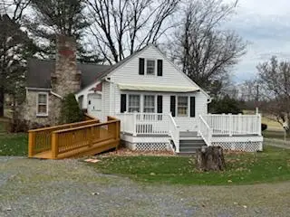 536 E Reservoir Rd, Woodstock, VA 22664 - #2
