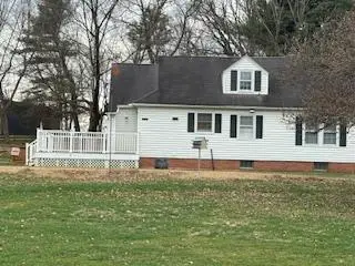 536 E Reservoir Rd, Woodstock, VA 22664 - #3