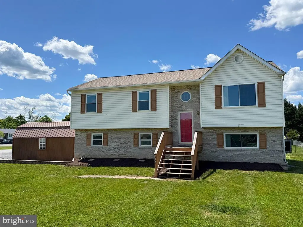 252 Wise Ave, Strasburg, VA 22657 - #1